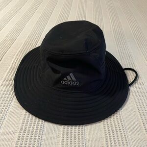 Adidas Aeroready Blck Bucket Hat with Drawstring